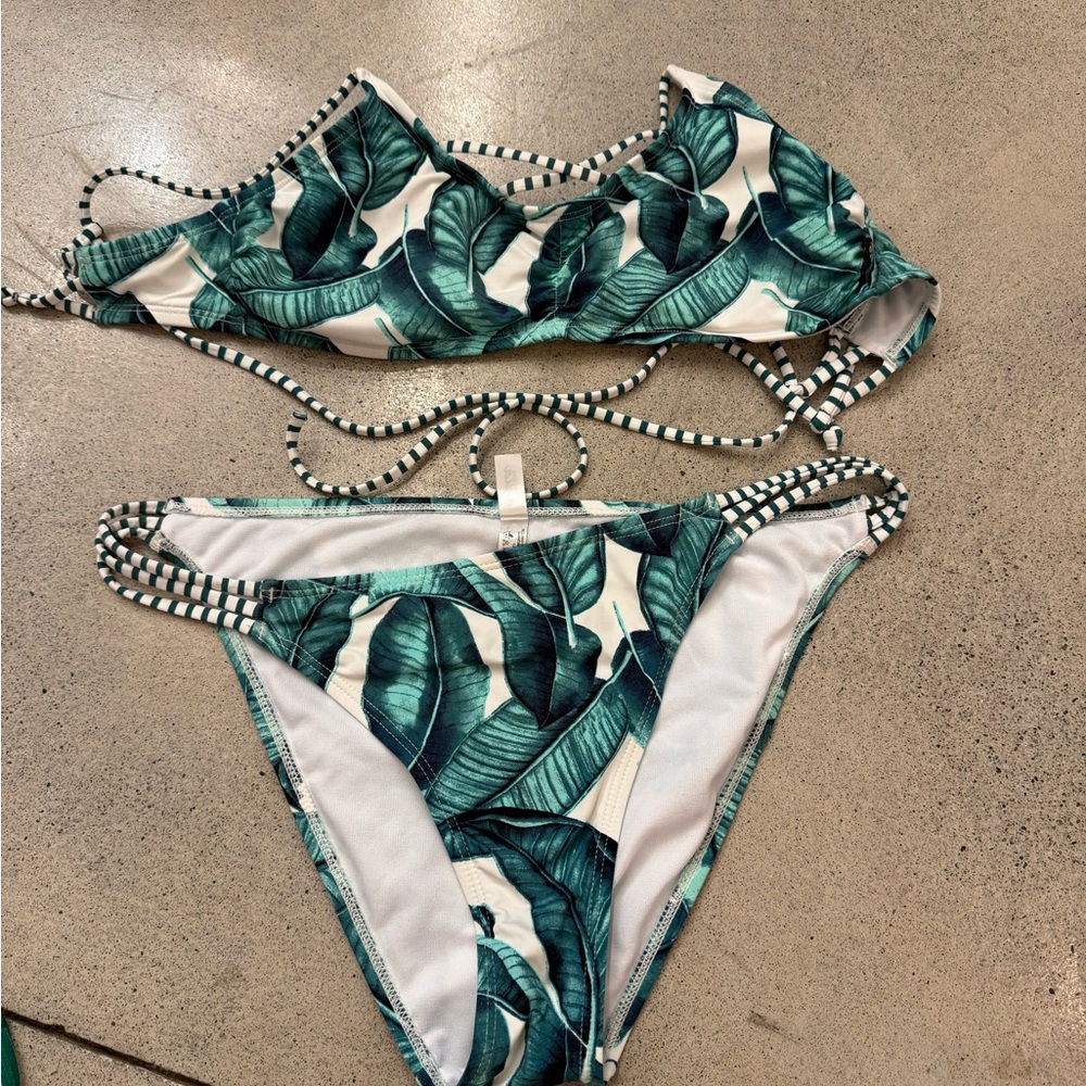 La Vie En Rose Green Leaf Print Bikini